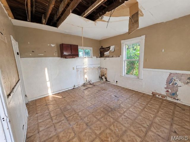 6104 Vetter Place, St Louis, MO 63120