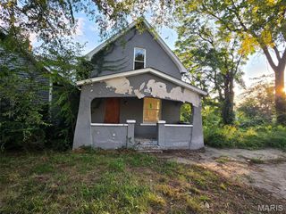 6104 Vetter Place, St Louis, MO 63120