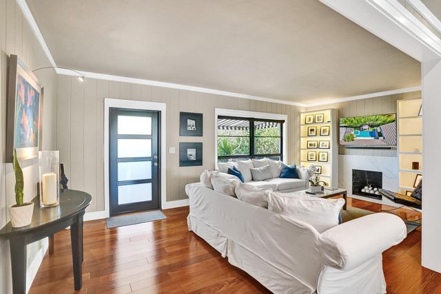 246 N Swinton Avenue, Delray Beach, FL 33444