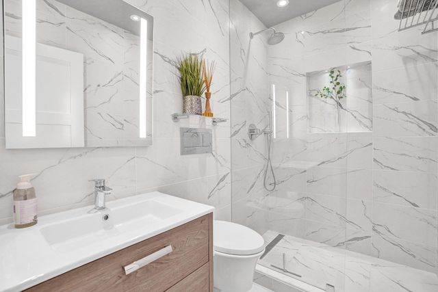 246 N Swinton Avenue, Delray Beach, FL 33444