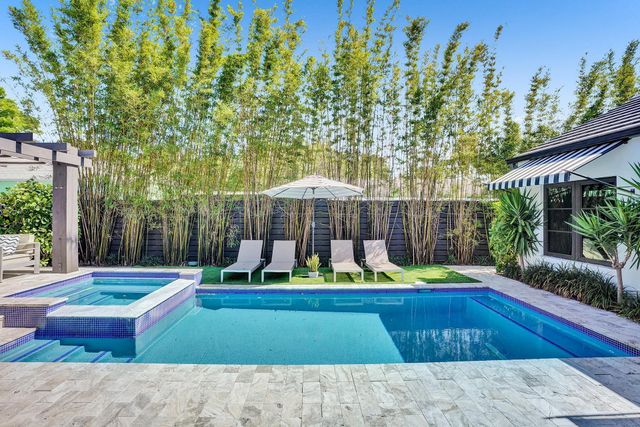 246 N Swinton Avenue, Delray Beach, FL 33444