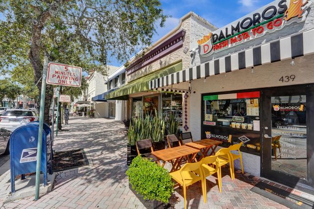 246 N Swinton Avenue, Delray Beach, FL 33444