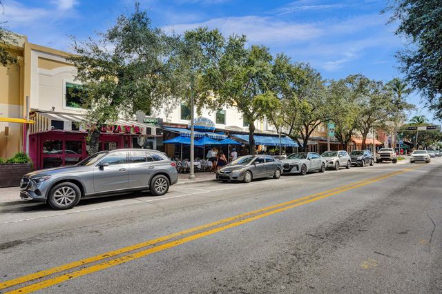 246 N Swinton Avenue, Delray Beach, FL 33444