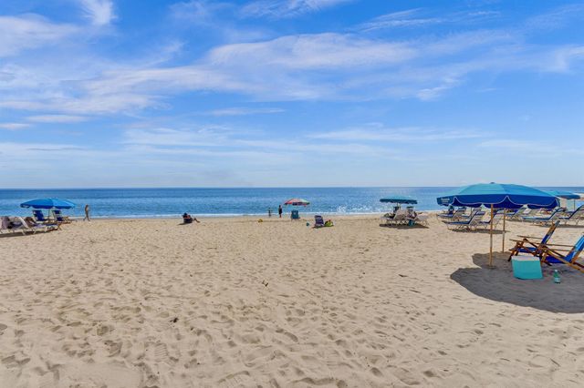 246 N Swinton Avenue, Delray Beach, FL 33444