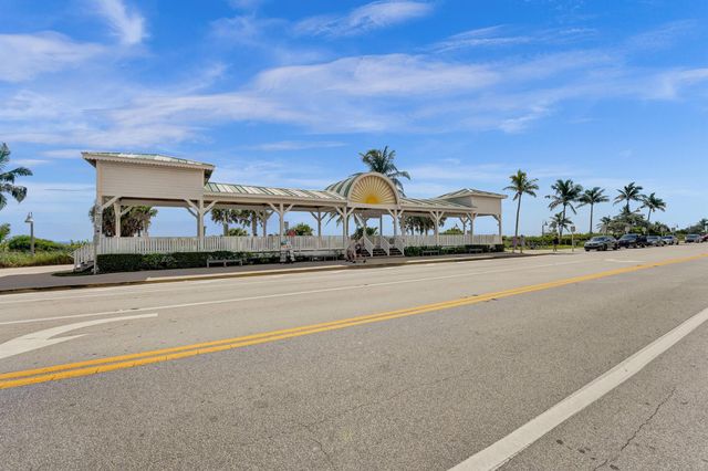 246 N Swinton Avenue, Delray Beach, FL 33444