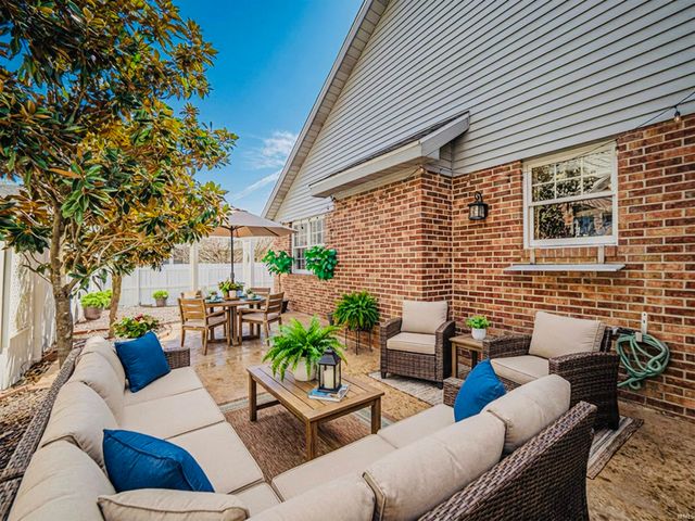 214 Shane Court, Evansville, IN 47715