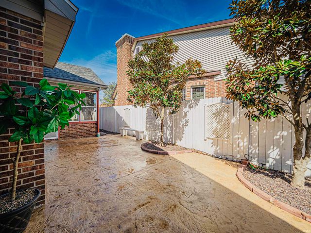 214 Shane Court, Evansville, IN 47715