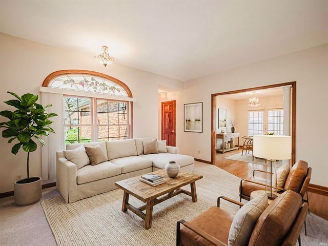 214 Shane Court, Evansville, IN 47715