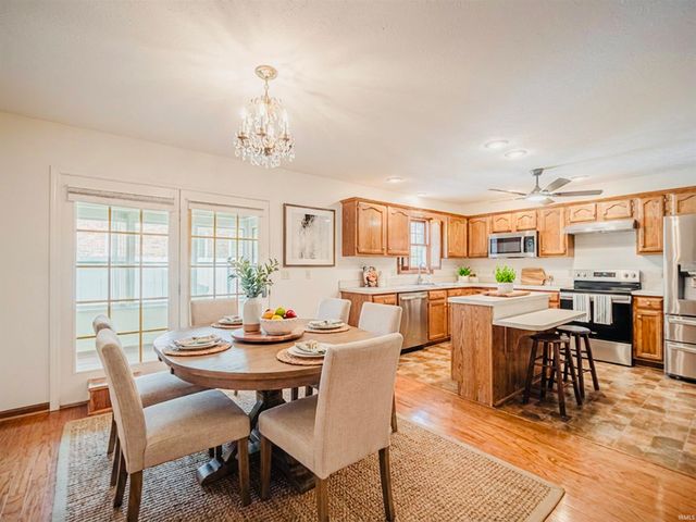 214 Shane Court, Evansville, IN 47715