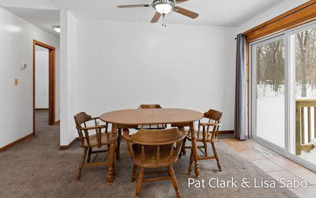 18569 Chinquapin Drive, Spring Lake, MI 49456