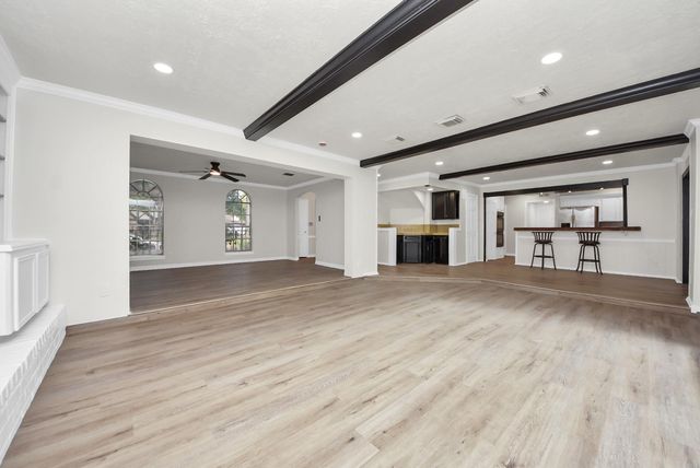 8111 Oak Moss Drive, Spring, TX 77379