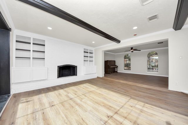 8111 Oak Moss Drive, Spring, TX 77379