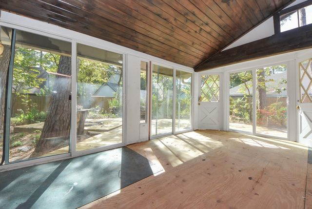 8111 Oak Moss Drive, Spring, TX 77379