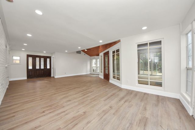 8111 Oak Moss Drive, Spring, TX 77379