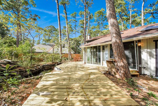 8111 Oak Moss Drive, Spring, TX 77379