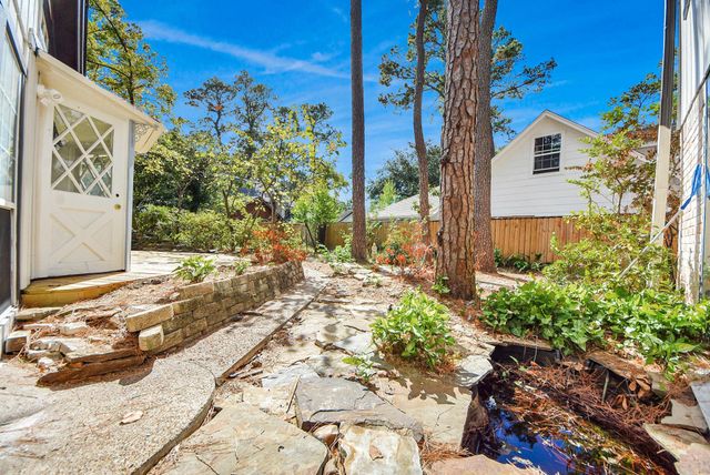 8111 Oak Moss Drive, Spring, TX 77379