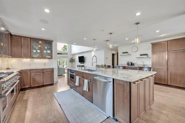 1661 WOODLAND AVENUE, Winter Park, FL 32789