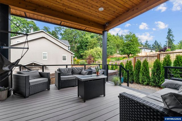 3376 Doughton St S, Salem, OR 97302