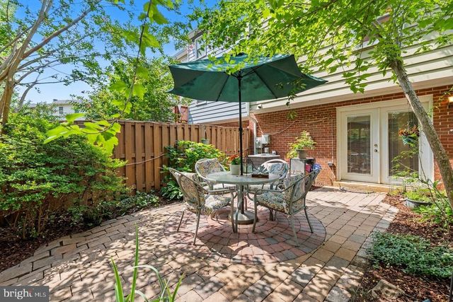 4315 ELLIOT CT, Woodbridge, VA 22193