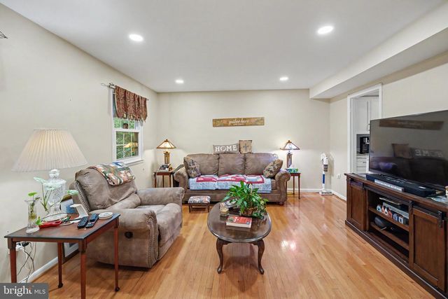 4315 ELLIOT CT, Woodbridge, VA 22193