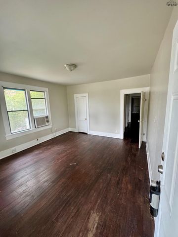 1512 KEMP BOULEVARD, Wichita Falls, TX 76309