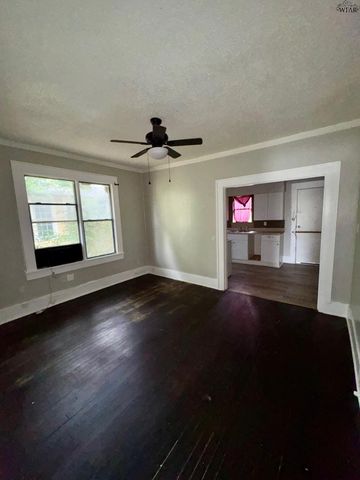 1512 KEMP BOULEVARD, Wichita Falls, TX 76309