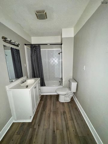 1512 KEMP BOULEVARD, Wichita Falls, TX 76309