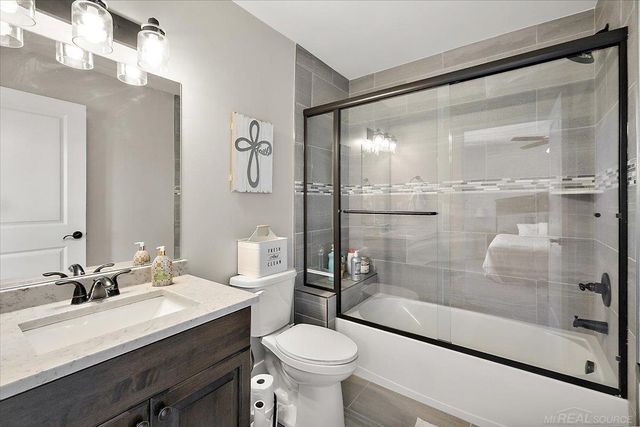 8166 Morningside Drive, Romeo, MI 48065