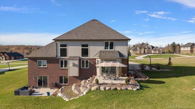 8166 Morningside Drive, Romeo, MI 48065