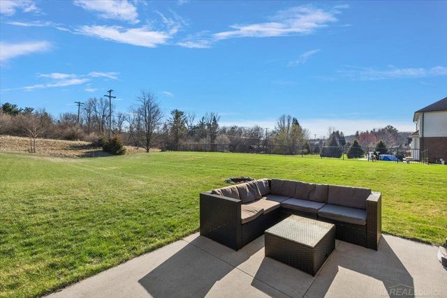 8166 Morningside Drive, Romeo, MI 48065