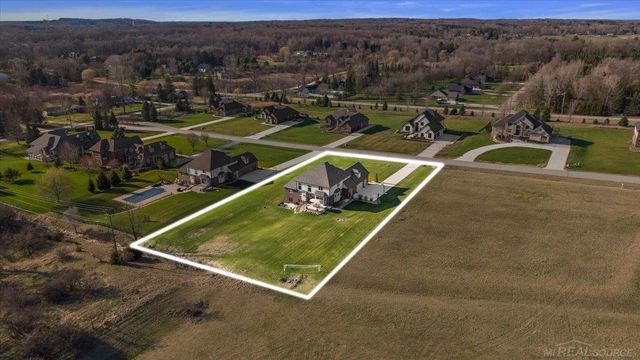 8166 Morningside Drive, Romeo, MI 48065