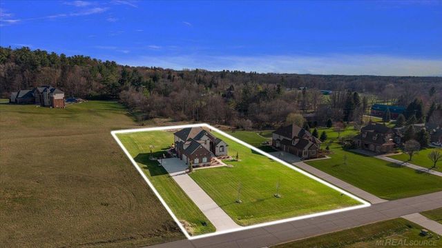 8166 Morningside Drive, Romeo, MI 48065
