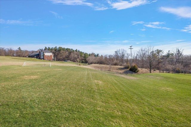 8166 Morningside Drive, Romeo, MI 48065