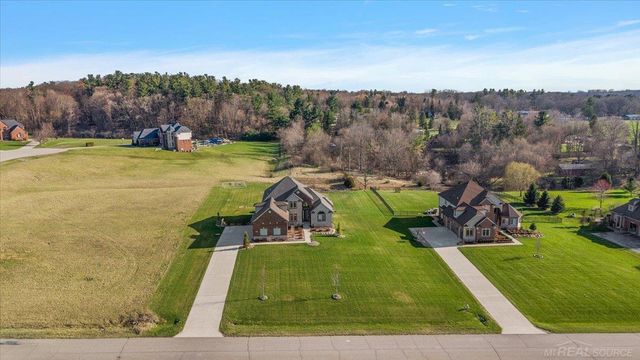 8166 Morningside Drive, Romeo, MI 48065