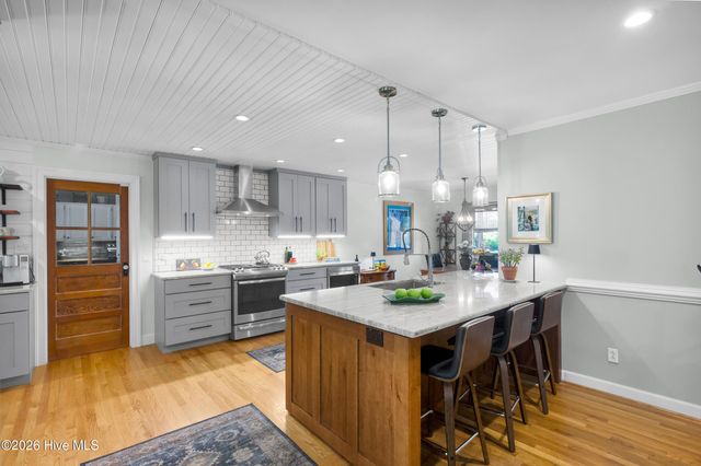 215 Croatan Lane, New Bern, NC 28562