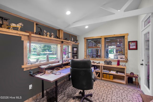 215 Croatan Lane, New Bern, NC 28562