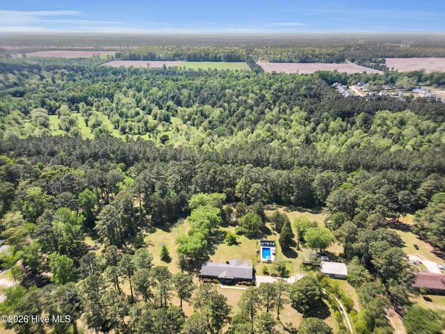 215 Croatan Lane, New Bern, NC 28562