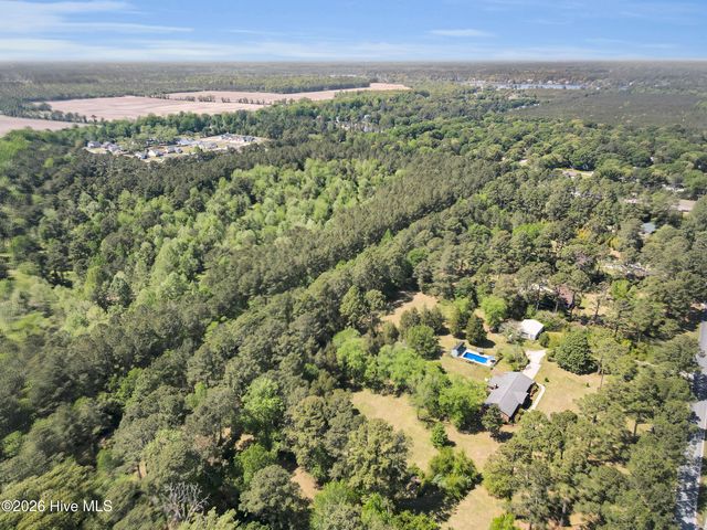 215 Croatan Lane, New Bern, NC 28562