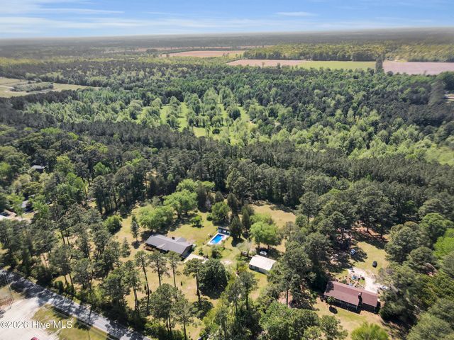 215 Croatan Lane, New Bern, NC 28562