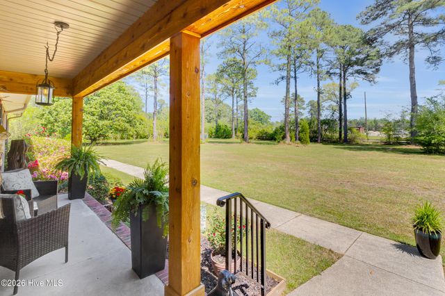 215 Croatan Lane, New Bern, NC 28562