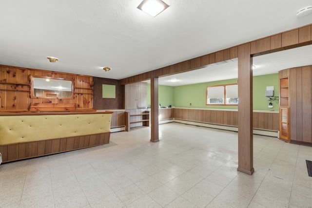 43 Burnham Drive, West Hartford, CT 06110