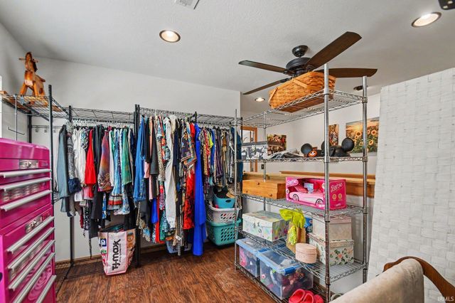 55750 County Road 33, Middlebury, IN 46540