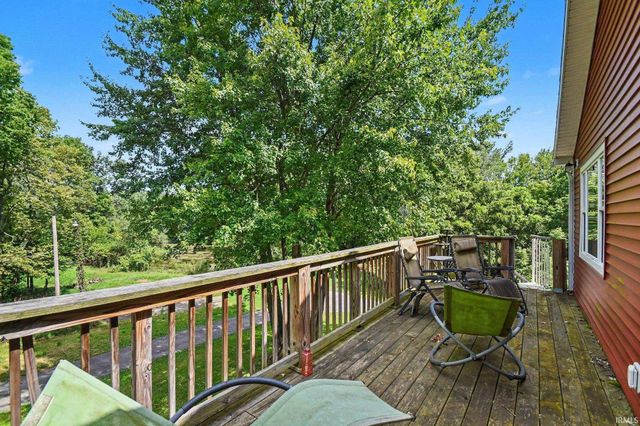 55750 County Road 33, Middlebury, IN 46540