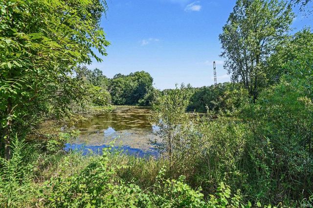 55750 County Road 33, Middlebury, IN 46540