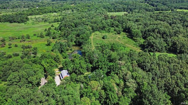 55750 County Road 33, Middlebury, IN 46540