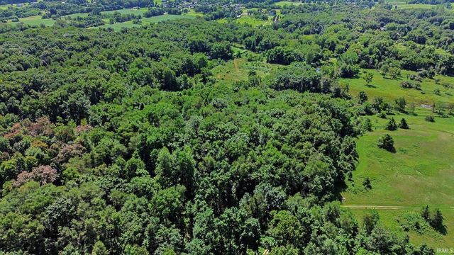 55750 County Road 33, Middlebury, IN 46540