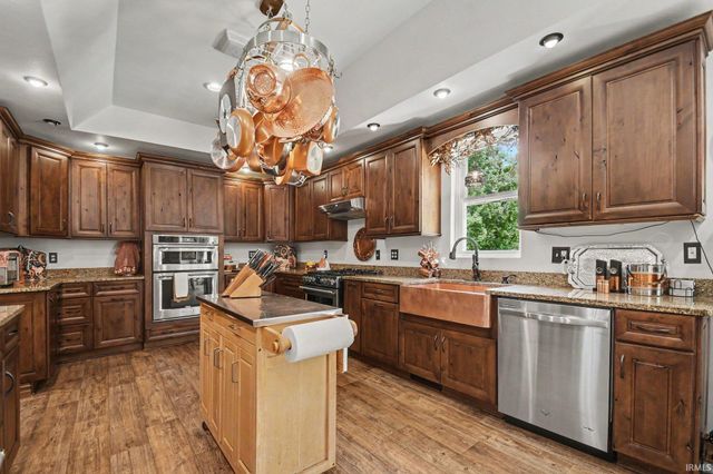 55750 County Road 33, Middlebury, IN 46540