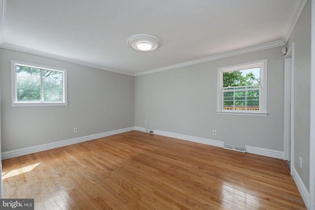 1525 LAKEWOOD DR, Woodbridge, VA 22192