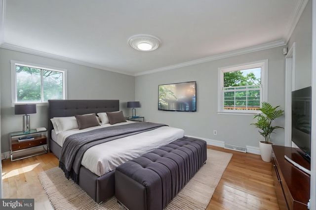 1525 LAKEWOOD DR, Woodbridge, VA 22192