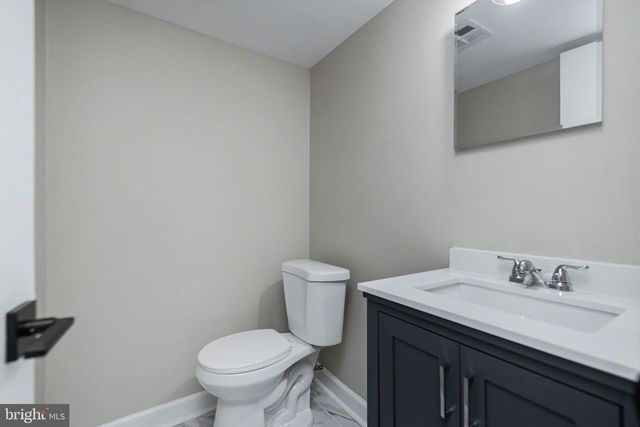 1525 LAKEWOOD DR, Woodbridge, VA 22192